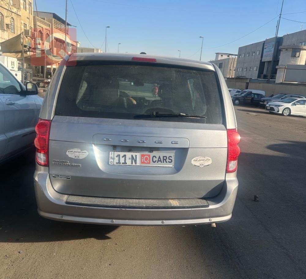 دودج جراند كارافان